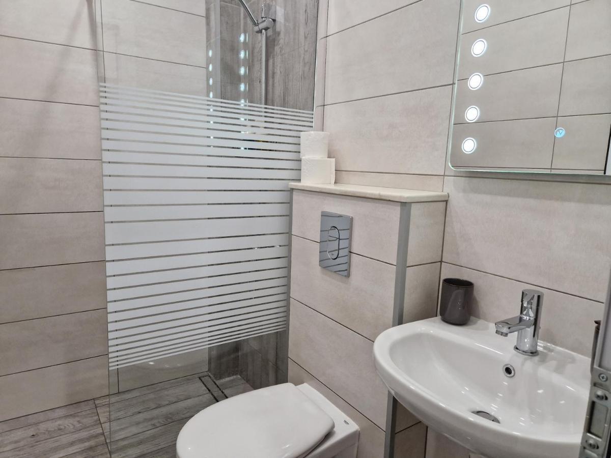Malavi Tn2 Top Center Apartment ルセ エクステリア 写真